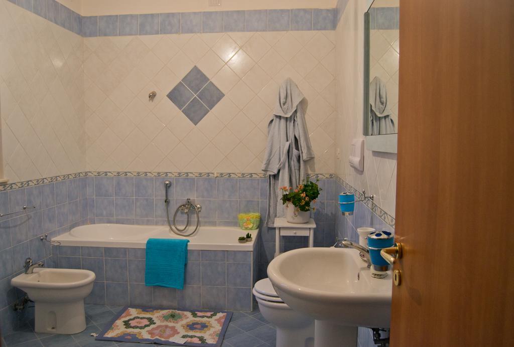 La Piccola Casa Del Cinema Hotel Giffoni Valle Piana Kültér fotó